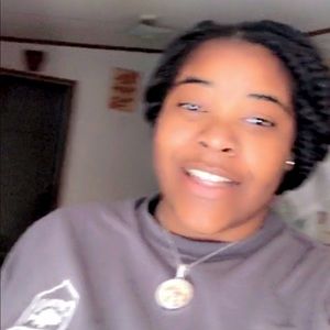 Meet your Posher, Reginae